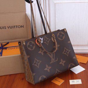 Louis Vuitton Shopping Bag Tote Presbyopia Lady